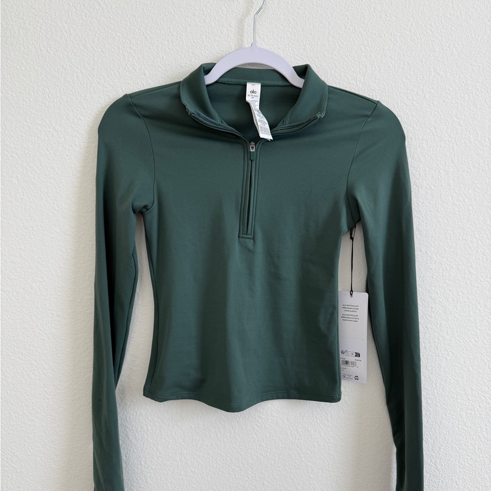 ALO Yoga SoftSculpt 1/4 Zip Long Sleeve in Clover Green